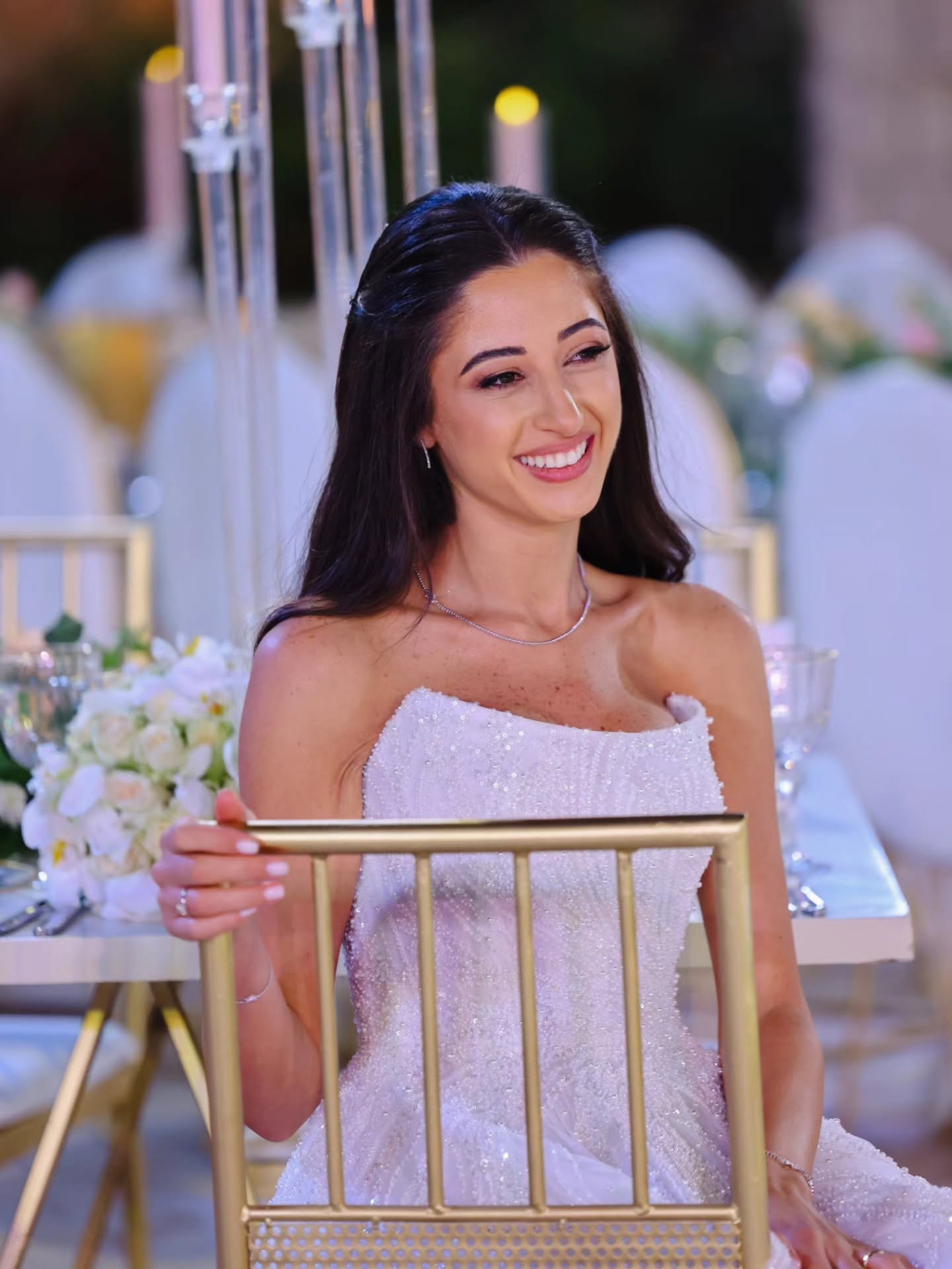صورة من معرض الزفاف